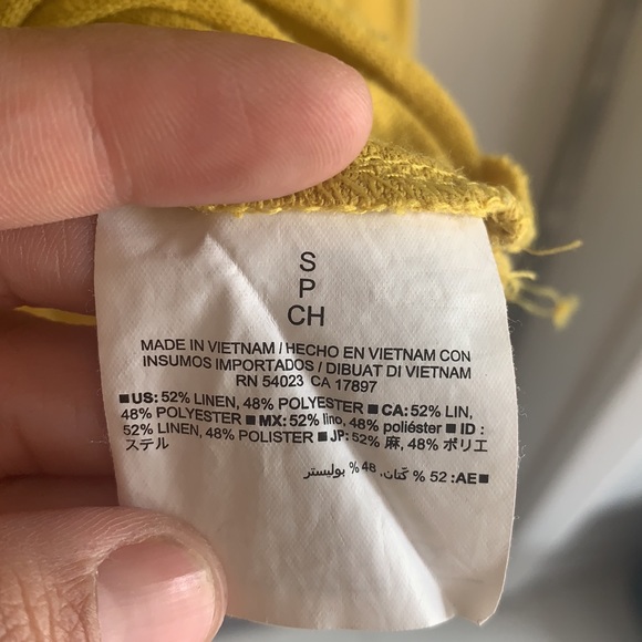 Old Navy long sleeve - Picture 4 of 4